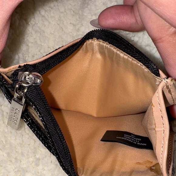 GUESS- Black and Tan Women's Card Holder - Picture 7 of 17